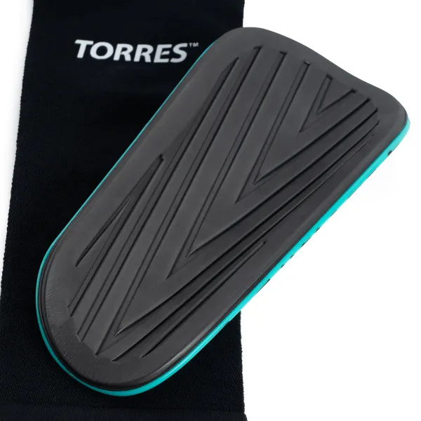 Щитки футбольные TORRES Pro за 1&nbsp;972 ₽ в Краснодаре
