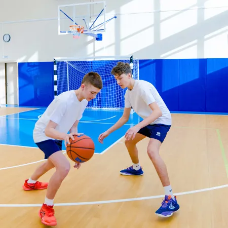 Щит баскетбольный игровой (монолитный поликарбонат) 1050х1800 мм ZAVODSPORTA за 47&nbsp;600 ₽ купить в Краснодаре